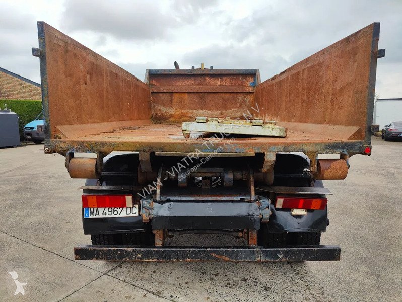 Camion Mercedes SK KIPPER / BENNE 6 ROUES