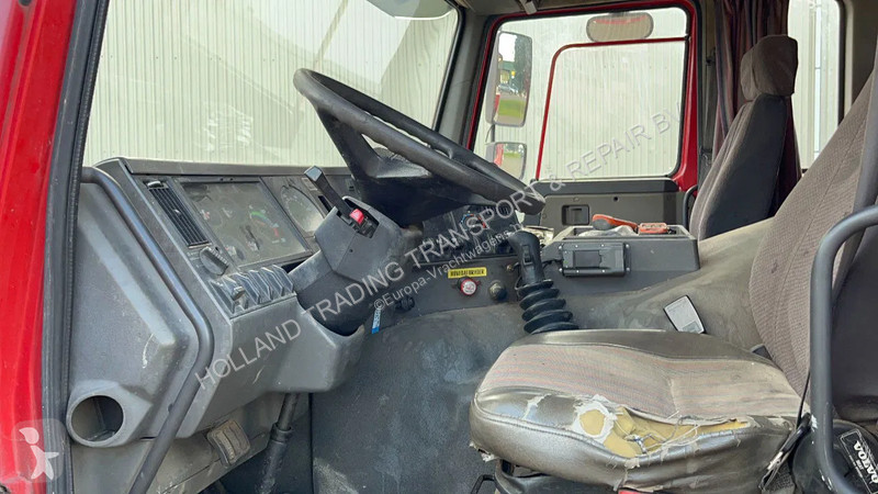 Kamion Volvo FL 7  Vacuum toilet tanker 8000 liter