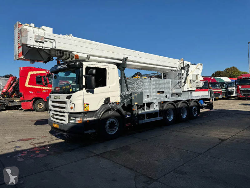 Kamion Scania P400 8X4 MUTITE J360 60METER EURO 5