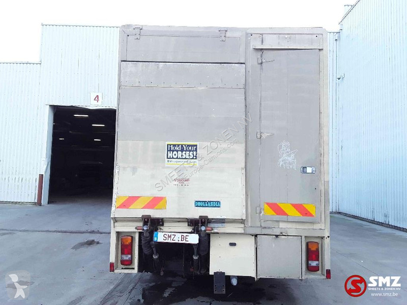Camion Mercedes 815