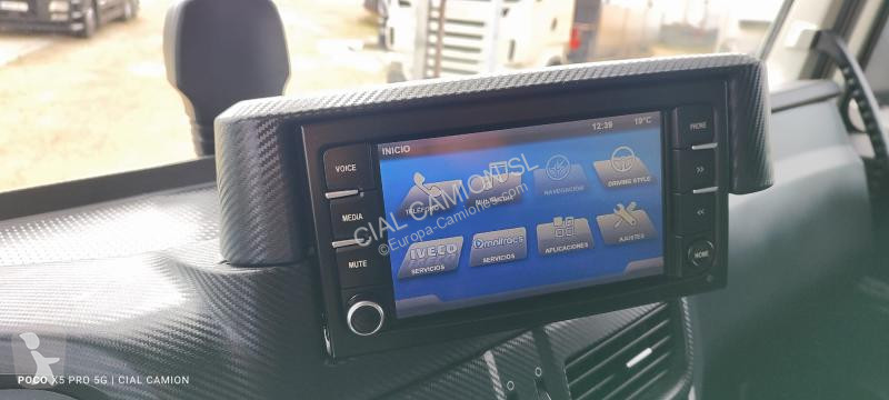 Kamion Iveco 260 S 36