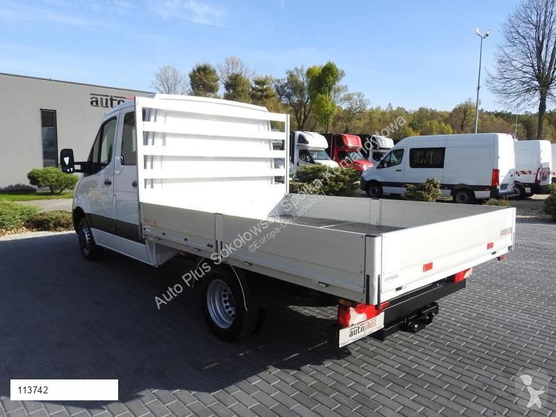 Véhicule utilitaire Mercedes SPRINTER 516...