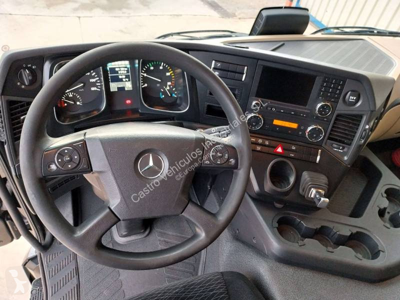 Camião Mercedes