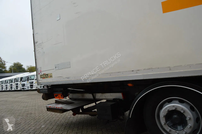 Camion Volvo FM 370 * EURO5 * CARRIER SUPRA 950...