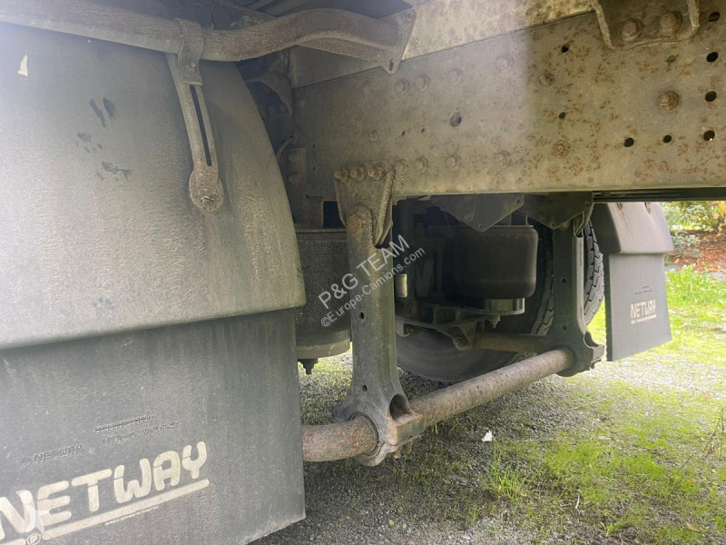 Camion Iveco 180E25