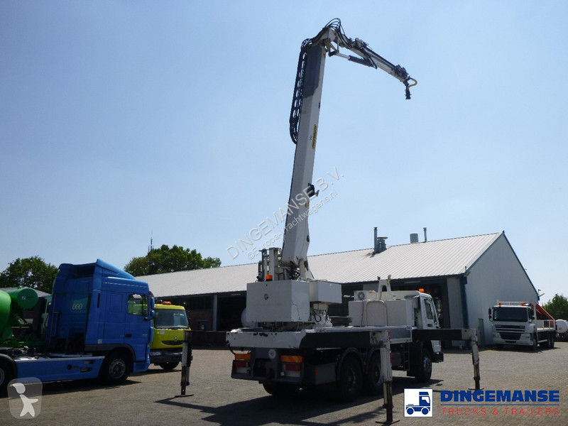 Vrachtwagen Volvo 6x4 + Palfinger PK680TK