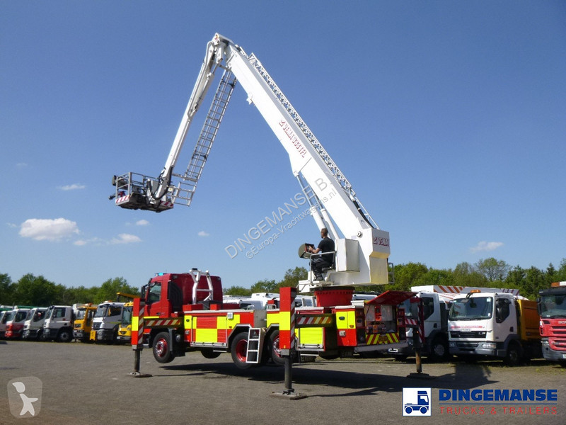 Camion Volvo 340 6x2 RHD Vema 333 TFL fire truck