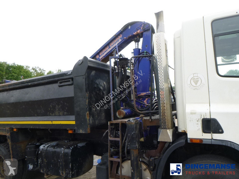 Camion DAF 75310 6x4 RHD tipper + HMF 1144 K-1...