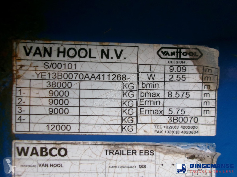 Kamion Van Hool 3-axle container trailer + ADR