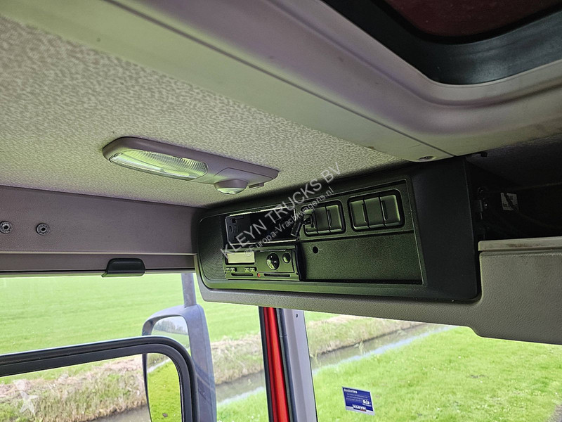 Camion DAF 250 19T LIFT AIRCO