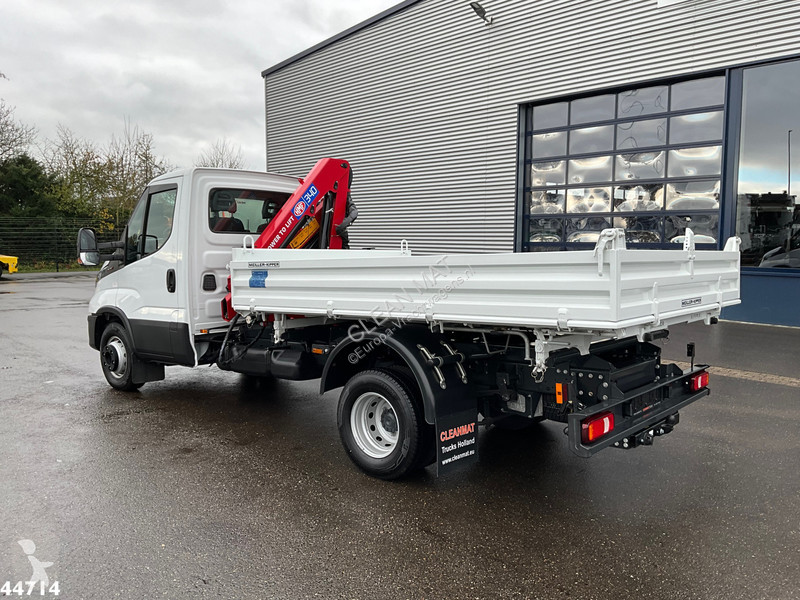 Vrachtwagen Iveco 72C18 HMF laadkraan 3,4...