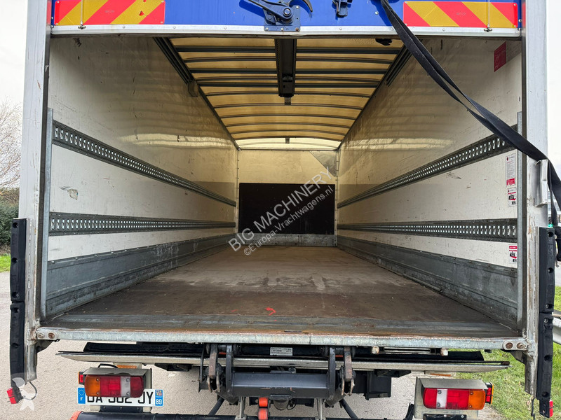 Kamion Mercedes 4x2 Cargo Truck EURO5