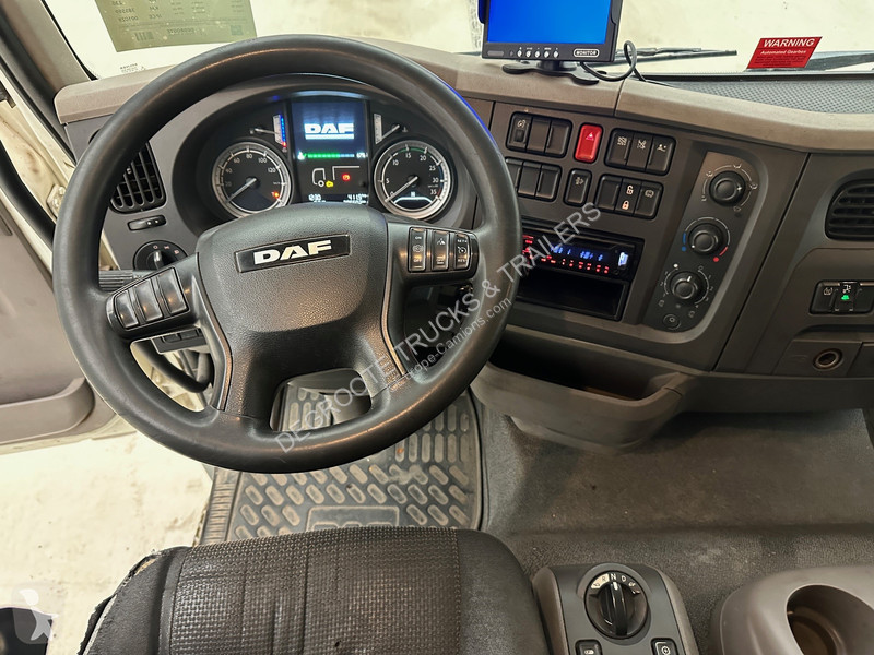 Camion DAF 230