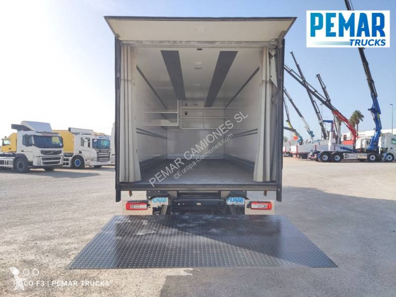 Camião Volvo