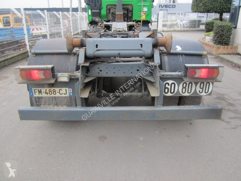Kamion Volvo 260 FM