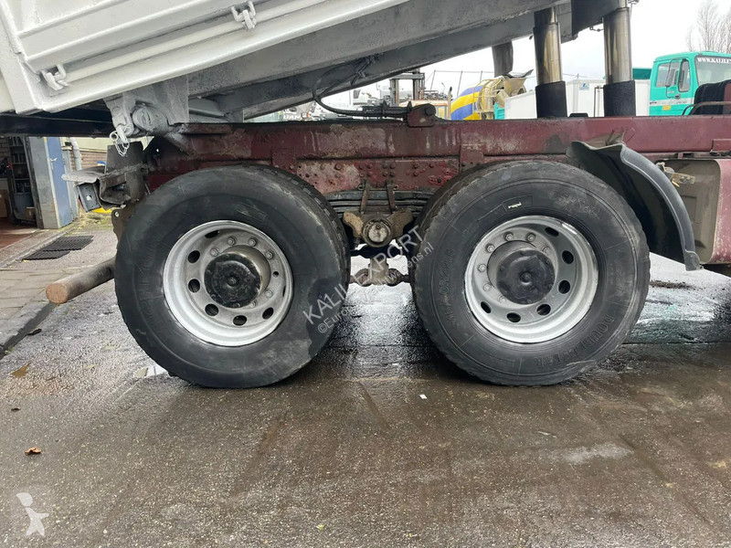 Vrachtwagen Iveco 340 E37 EuroTrakker Kipper...