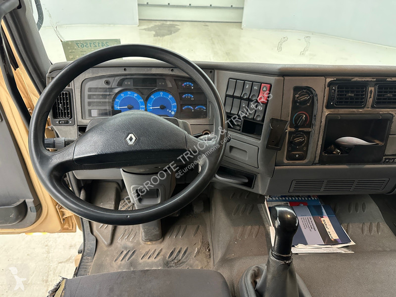Kamion Renault 270