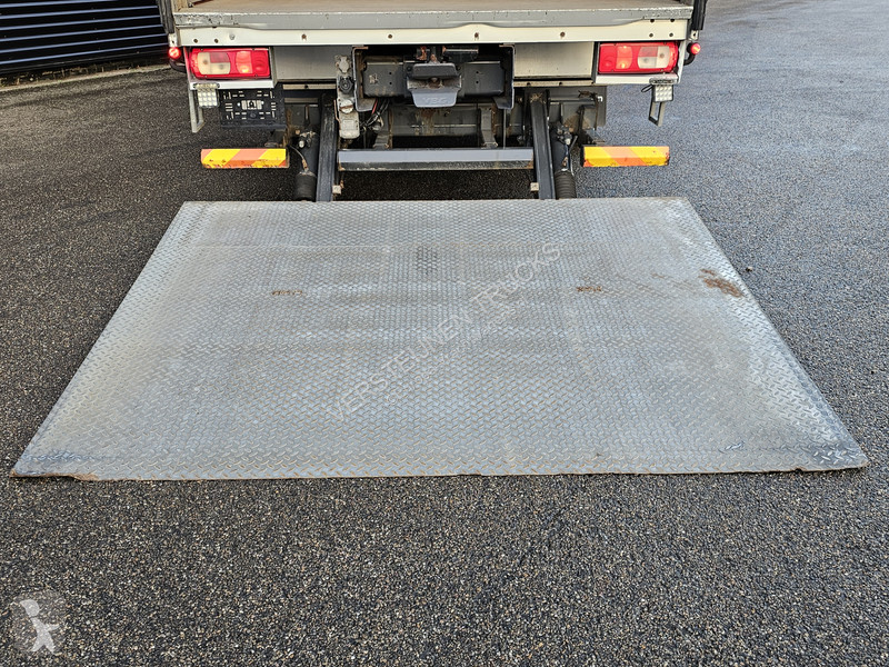 Camion DAF 400 4x2 PRITSCHE / PLANE