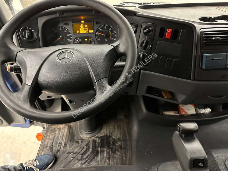 Kamion Mercedes 818