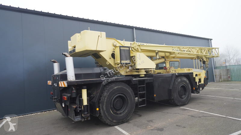 Kamion Faun RTF 30 4X4 MOBILE CRANE