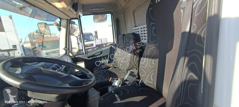 Kamion Iveco 100E22