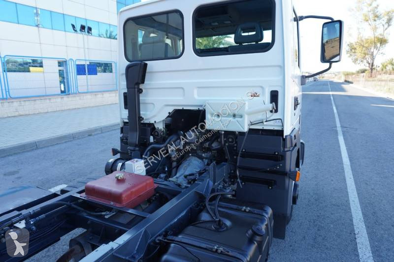 Camion Nissan