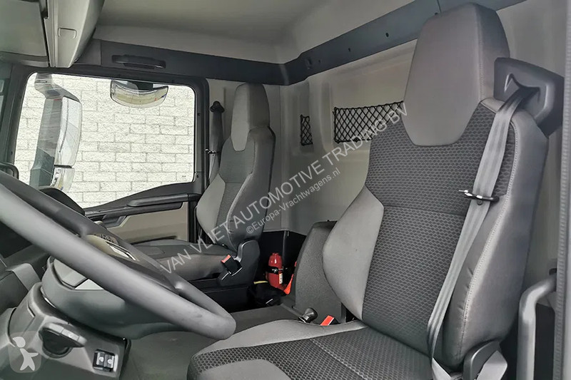 Kamion MAN 33.400 BB CH Chassis Cabin
