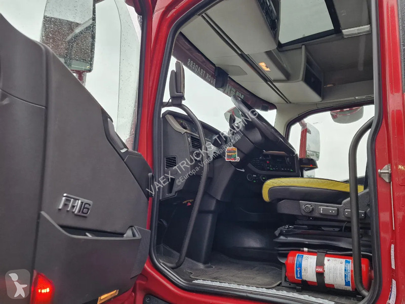 Kamion Volvo 16750 6x4 Tipper - Retarder - HUB...