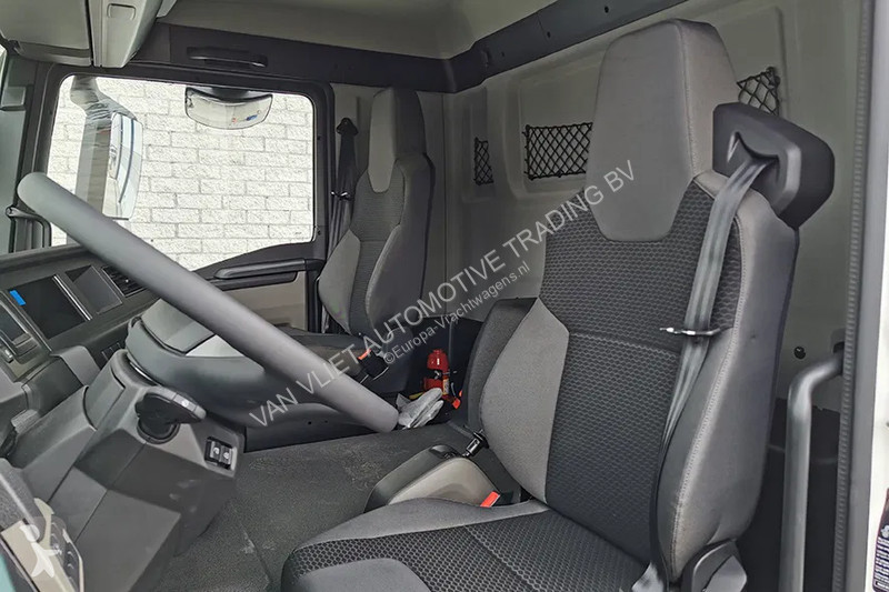 Camion MAN 33.400 BB CH Chassis Cabin (7 units)