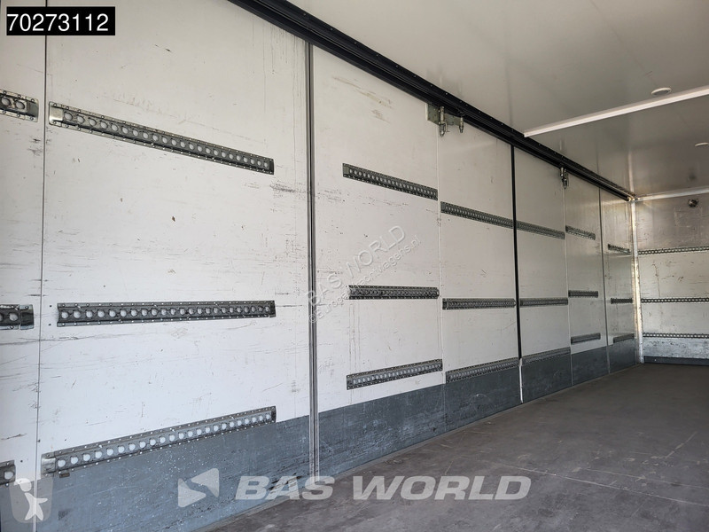 Kamion Mercedes 1827 4X2 2.000kg Ladebordwand...