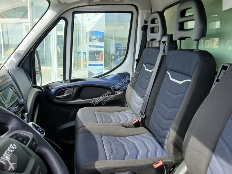 Camion Iveco  35C16 20m3