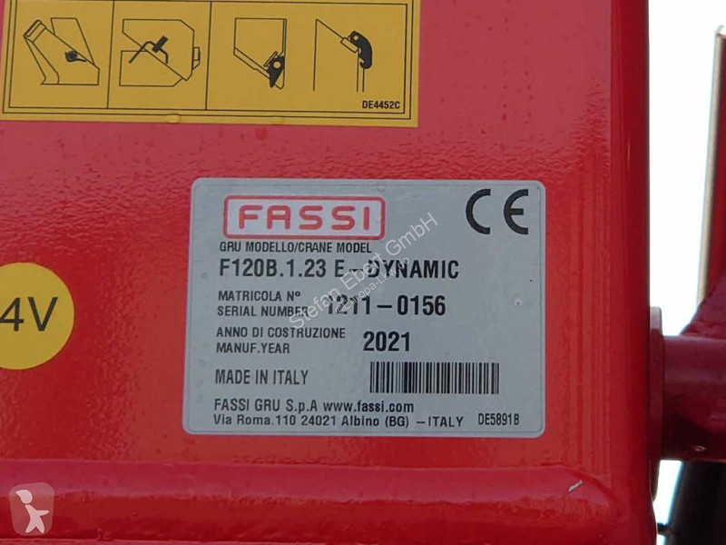 Kamion Mercedes 1832 KK 4x2 Kipper+Kran Fassi...