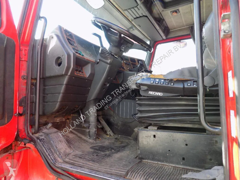 Camion Scania P-360 scania  6X2 Boogielift...