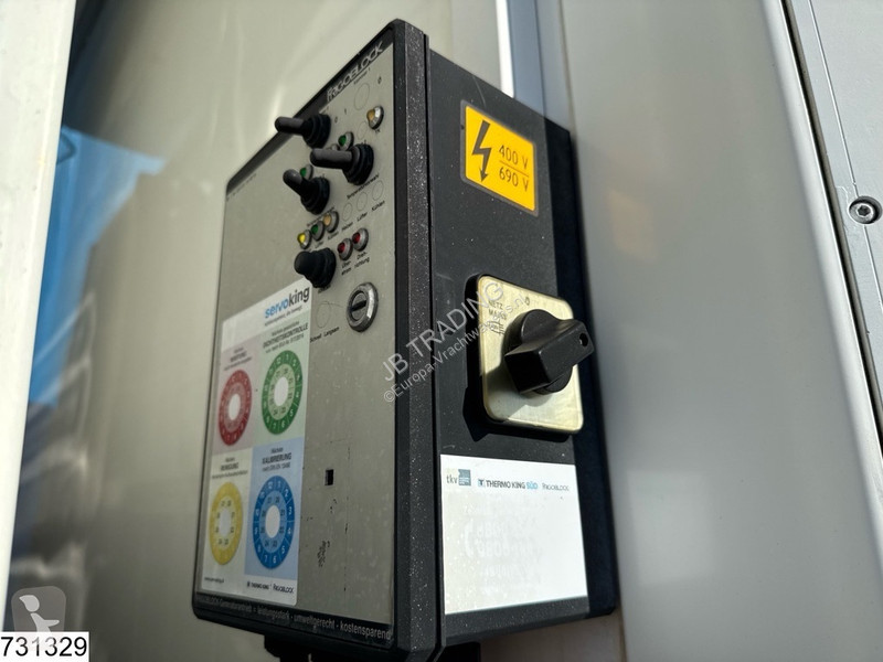 Kamion Mercedes 2541 6x2, EURO 5, Thermoking