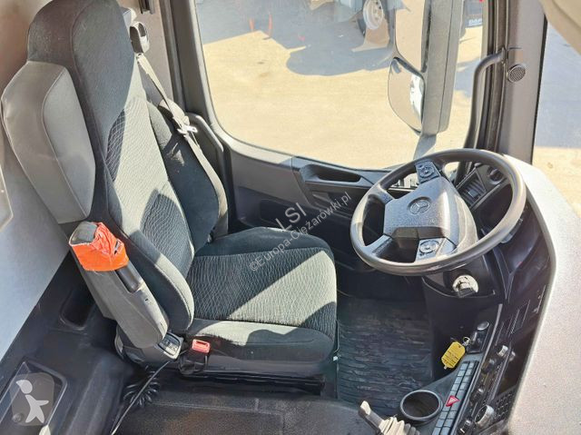 Camion Mercedes AROCS 3743 * Betonpumpe + UNK *...