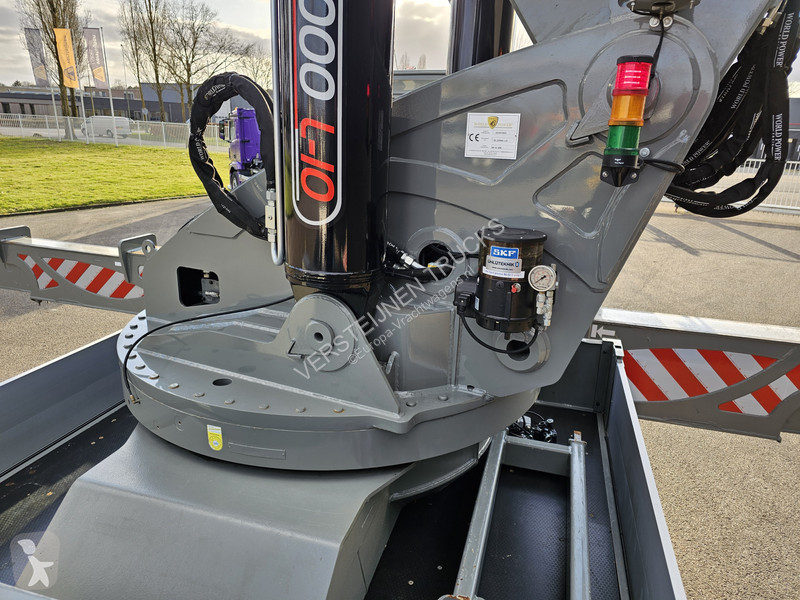 Camion Volvo / 10x4 / ERKIN 250.000 / JIB /...