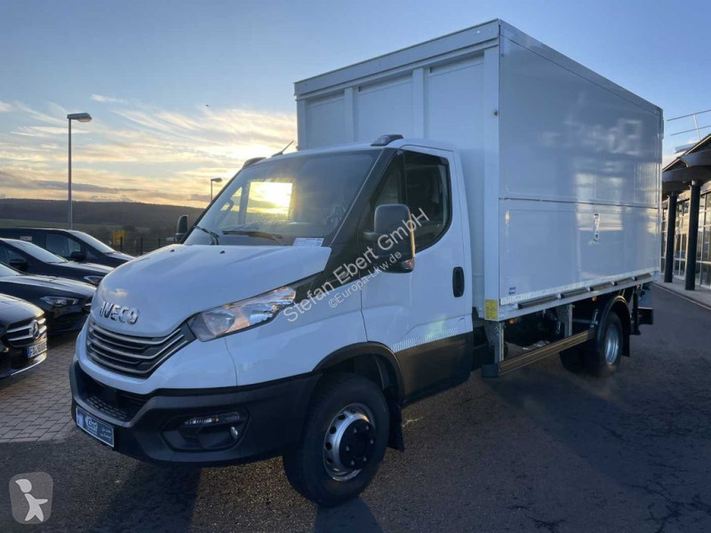 Camion Iveco 70C18 HA8 *LBW*Schwenkwandkoffer*