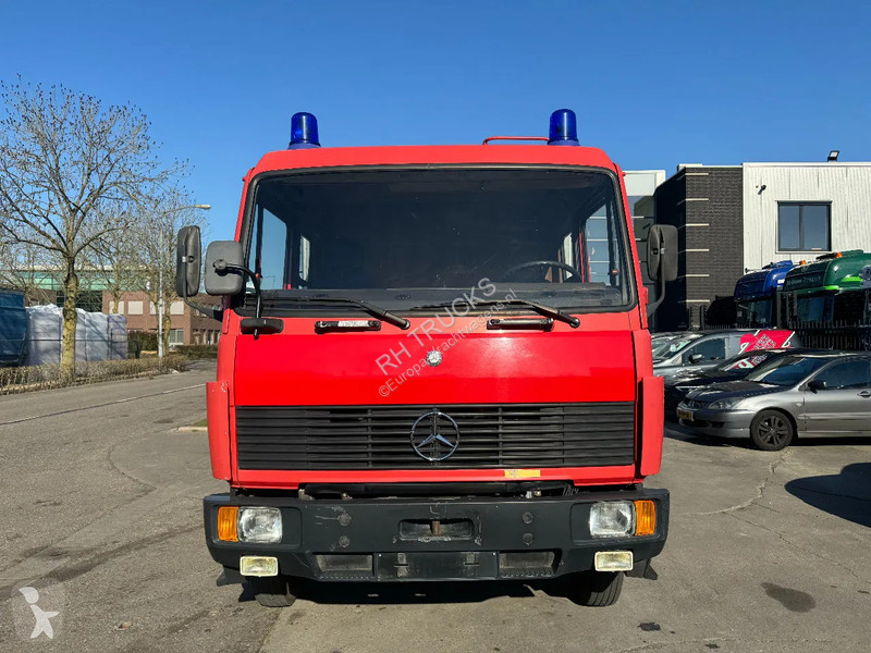 Kamion Mercedes 4X2 FIRE TRUCK HIAB 050A ONLY...