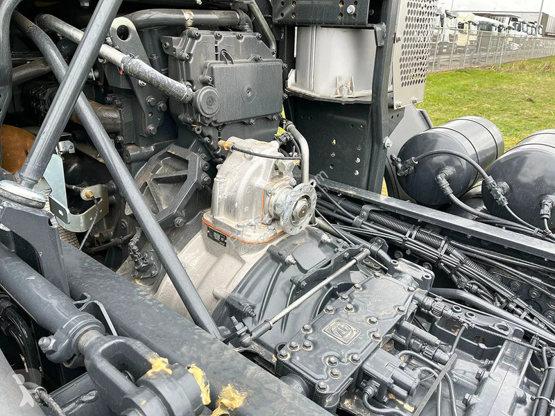 Kamion Iveco 410T42 Mixer Chassis Cabin (6 units)