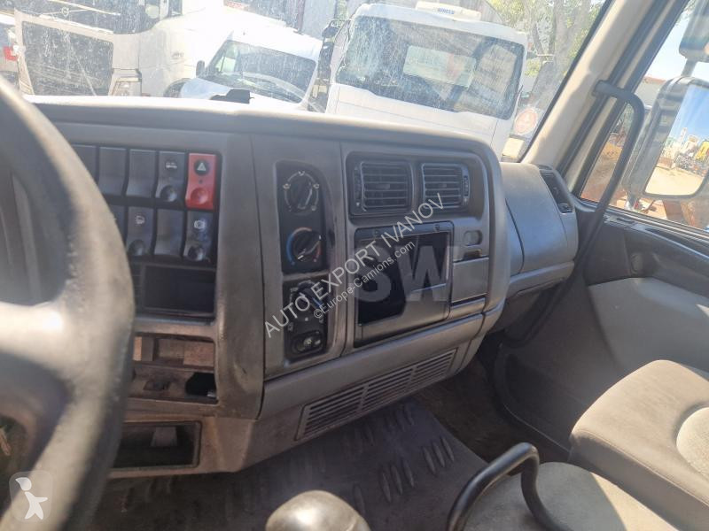Camion Renault 220 DCI