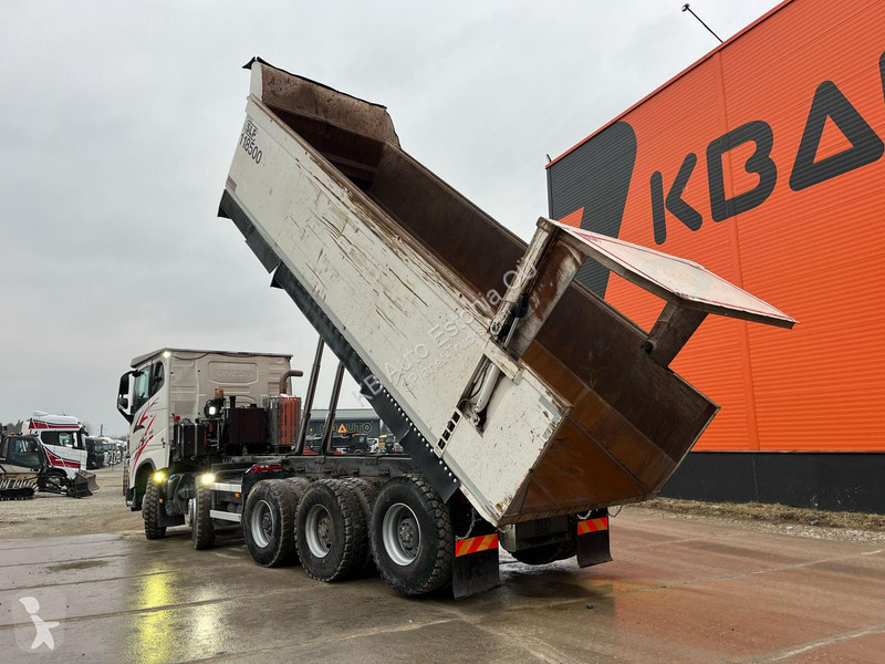 Kamion Volvo FH 750 10x4 ADR / RETARDER / FULL...