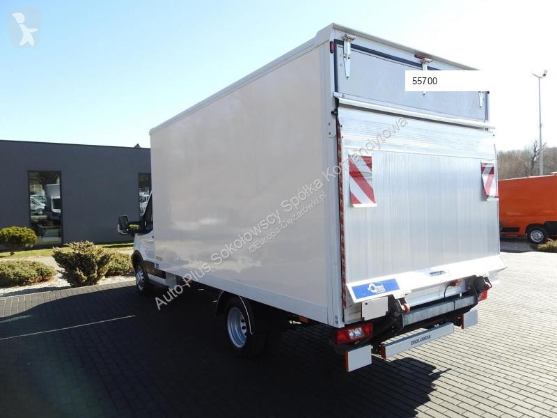Kamion Ford TRANSIT  KONTENER WINDA 8 PALET...