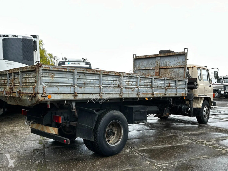 Camion Toyota HINO 14T 4X2 Tipper+Crane Hiab...