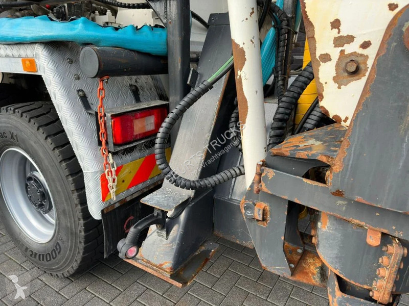 Camión Volvo 8X4 + STETTER 9 M3 MIXER/MISCHER +...