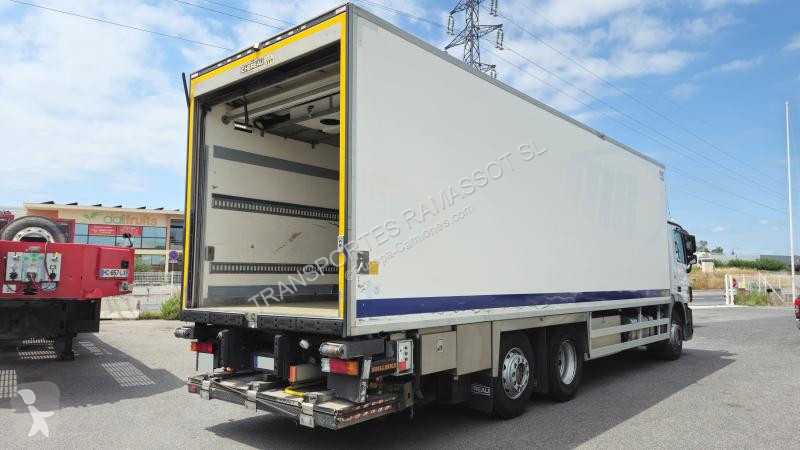 Kamion Mercedes 2532
