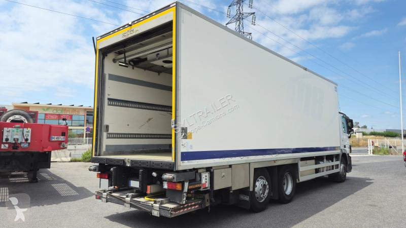 Camion Mercedes 2532
