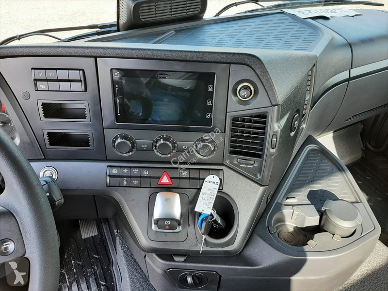 Kamion Mercedes AROCS CARRO K