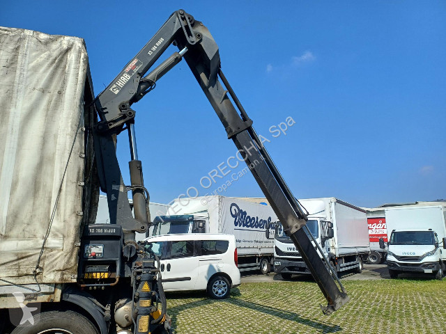 شاحنة Iveco Stralis AD260S42Y/FS-D