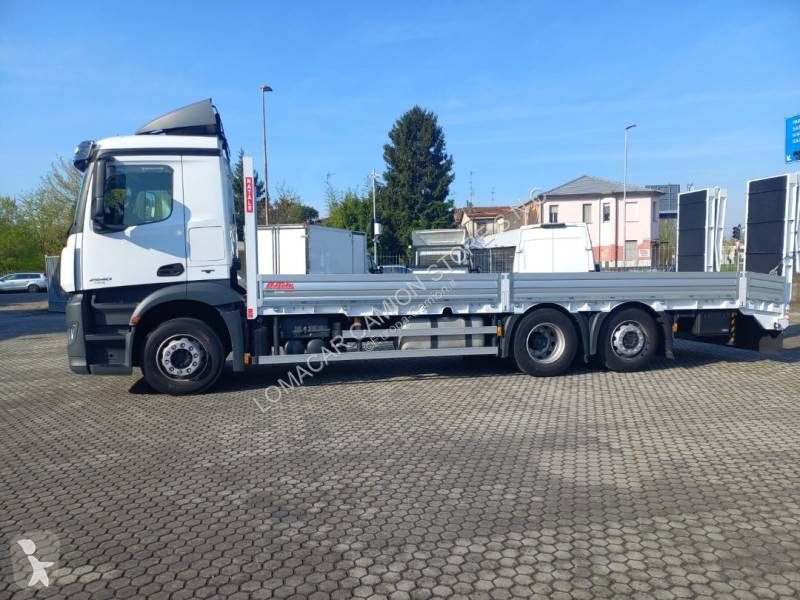 Vrachtwagen Mercedes
