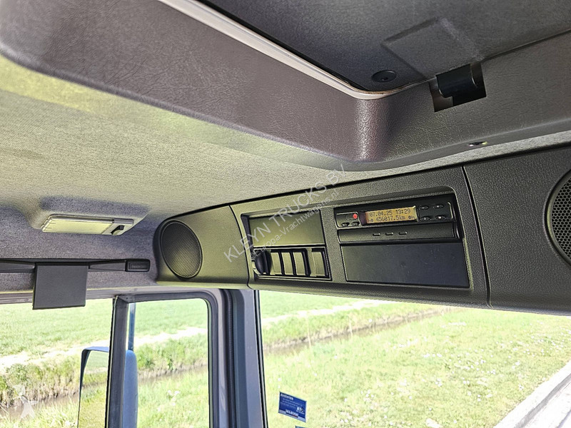 Kamion Volvo 614.180 NL-TRUCK TAILLIFT